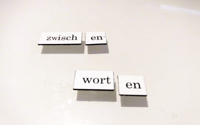 Zu Texten bedeutet auch, zwischen den Zeilen zu schreiben